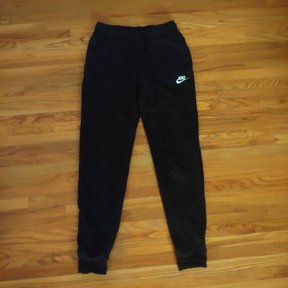 black nike sweatpants